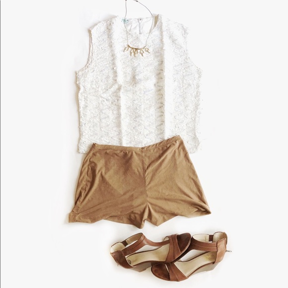 ⚡️Vintage White Sequin Top - Picture 3 of 6